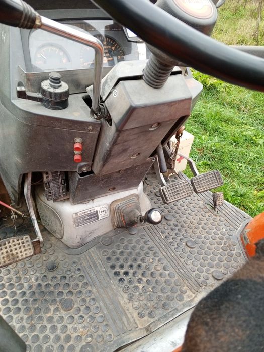 Японський міні трактор