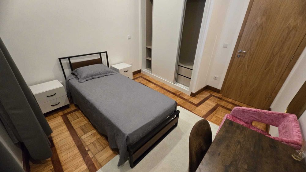 Arrendo quarto/suítes estudantes Porto