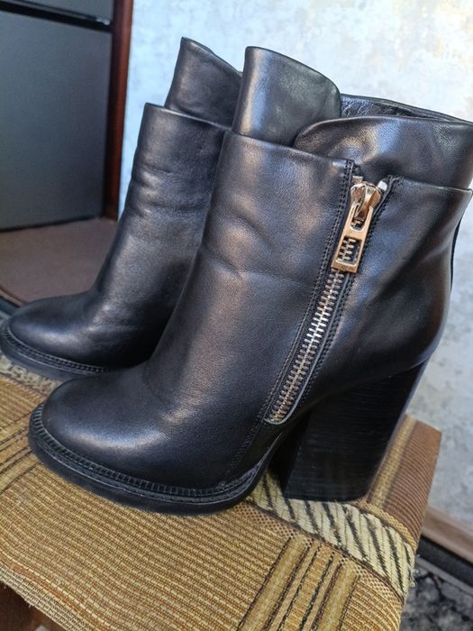 Демісезонні чобітки