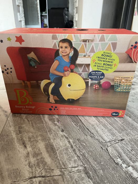 Бджілка пчела Battat пригун