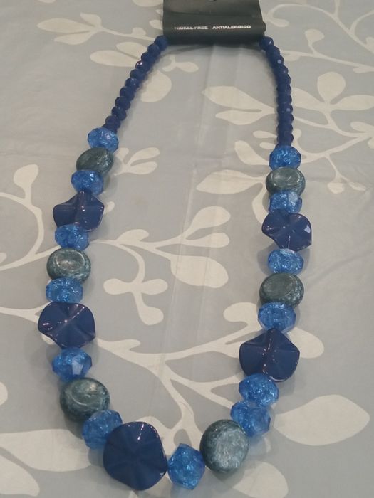 A ESTREAR - Colares (com e sem brincos)