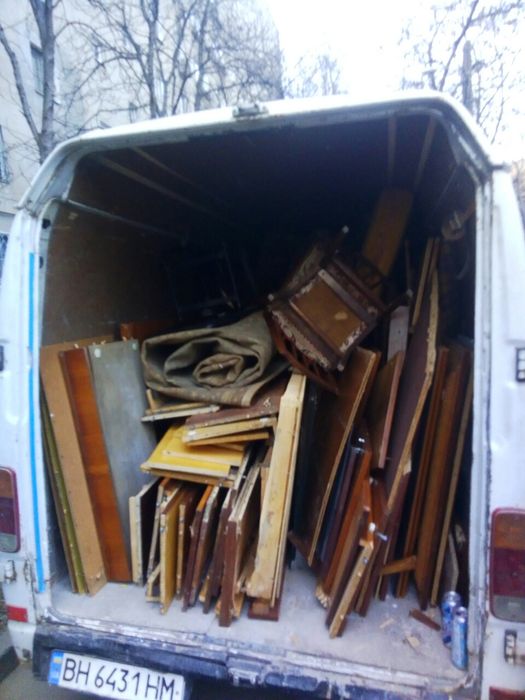 Вывоз мусора, мебели, не нужного борохла. Спуск по этажам.