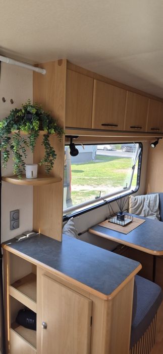 ADRIA 502 przyczepa kempingowa łóżko 3 pietrowe