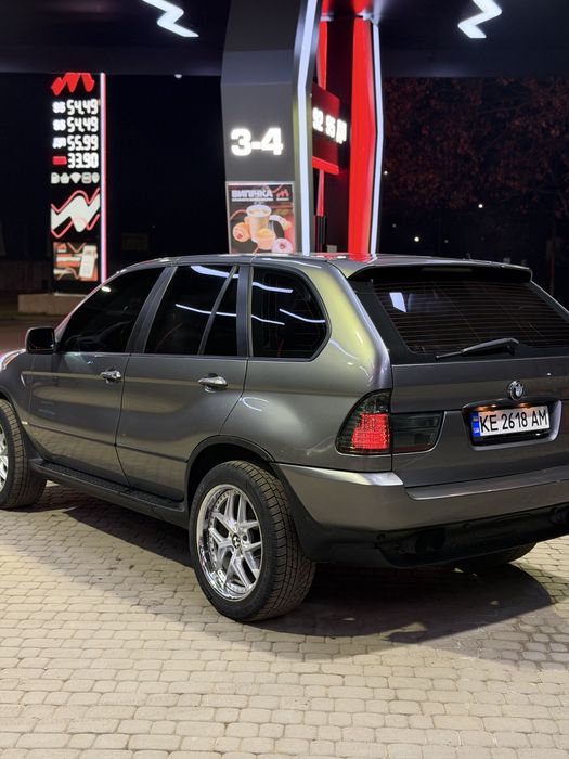 BMW X5e53 рестайлінг
