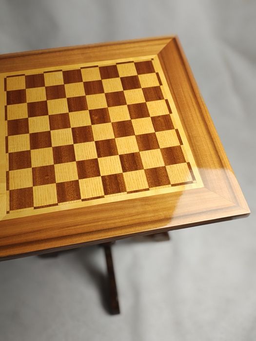 Stolik szachowy kawowy rękodzieło