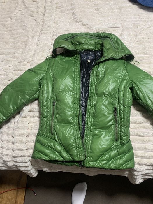Продам куртку деісезон Armani