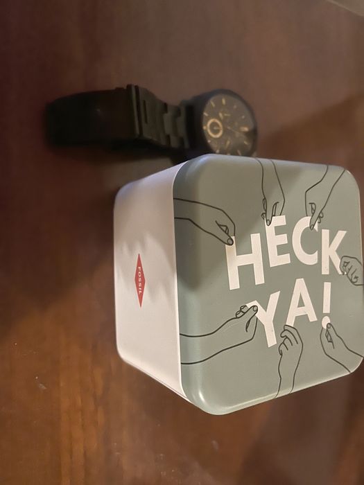 Relógio fóssil  novo