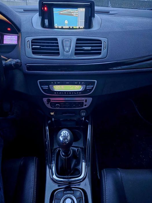 Renault Megane Coupe 16 DCI Bose