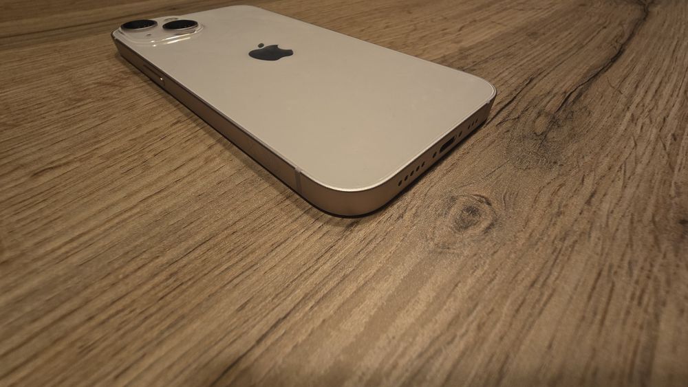 iPhone 13 4/128gb