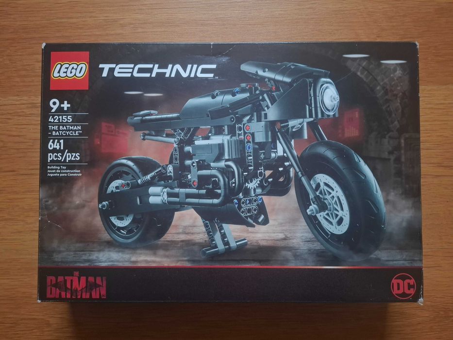 Конструктор Lego Technic 42155. The Batman Batcycle
