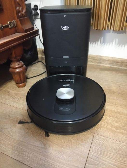 Beko Robot sprzątający ze stacją
