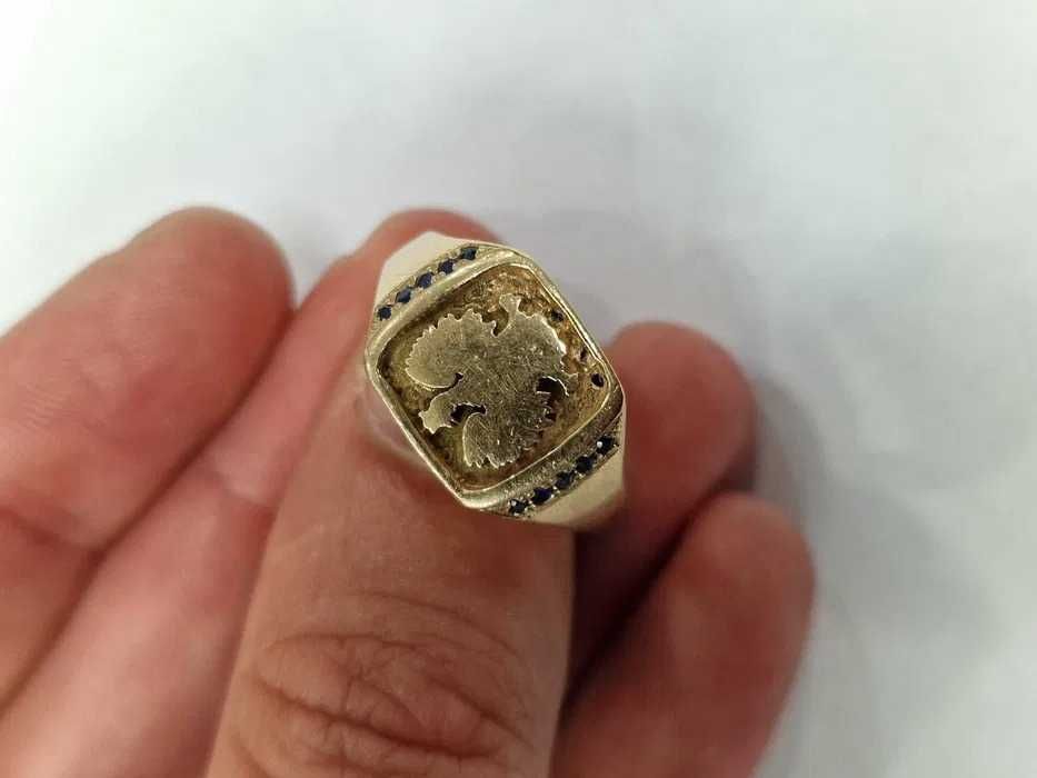 Złoty sygnet męski/ 750/ 11.31 gram/ R18/ Szafirki/ Orzeł/ Godło