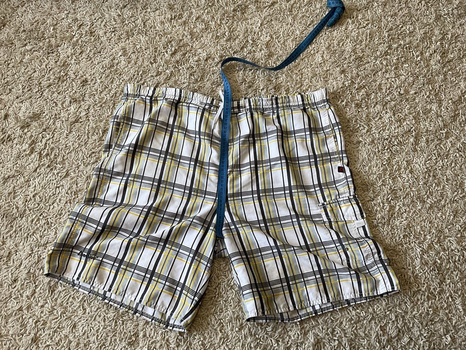 Шорты белые 54 размер