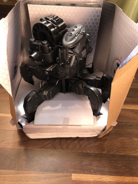 Игрушка  Combat Robot