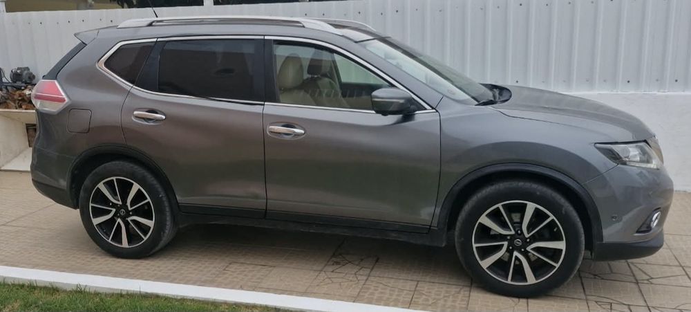 Nissan Xtrail 1.6 tekna 2015 de 7 lugares