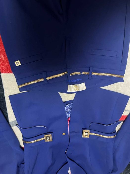 костюм синій брючний