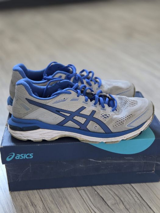 Buty Asics GT- 2000 7