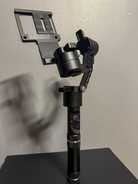 Gimbal Zhiyun Crane – 3-osiowy stabilizator do aparatów i kamer