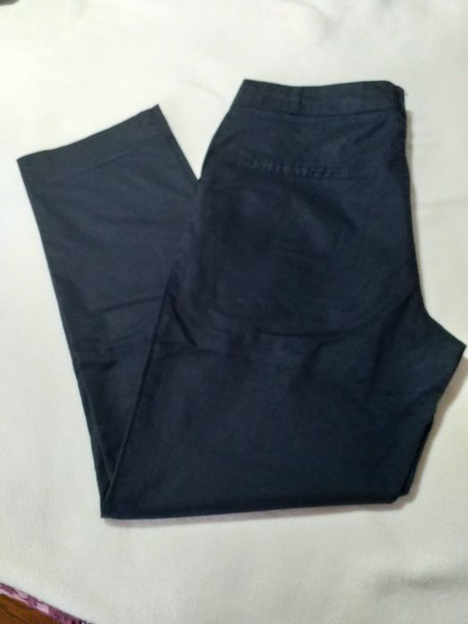 Leva 6 e paga cinco pares calças ganga mulher