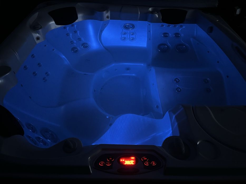 Jacuzzi ogrodowe Hotspring