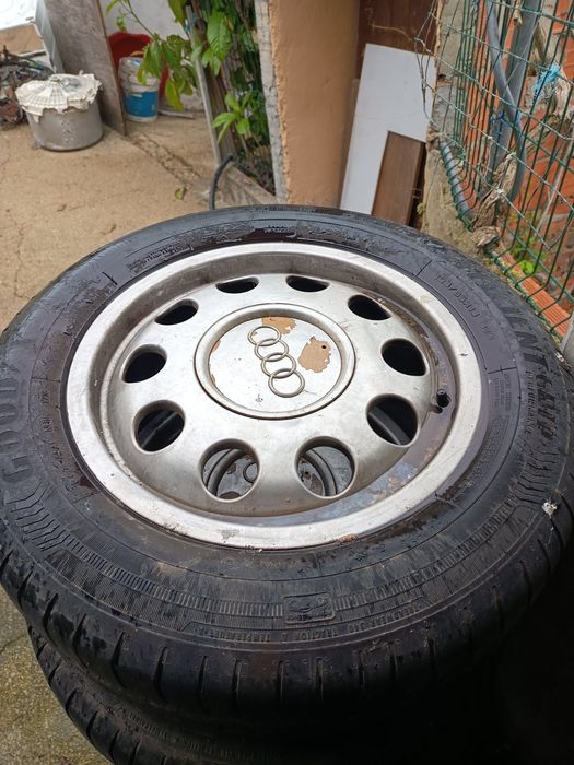 Jantes Audi A3 com  pneus novos