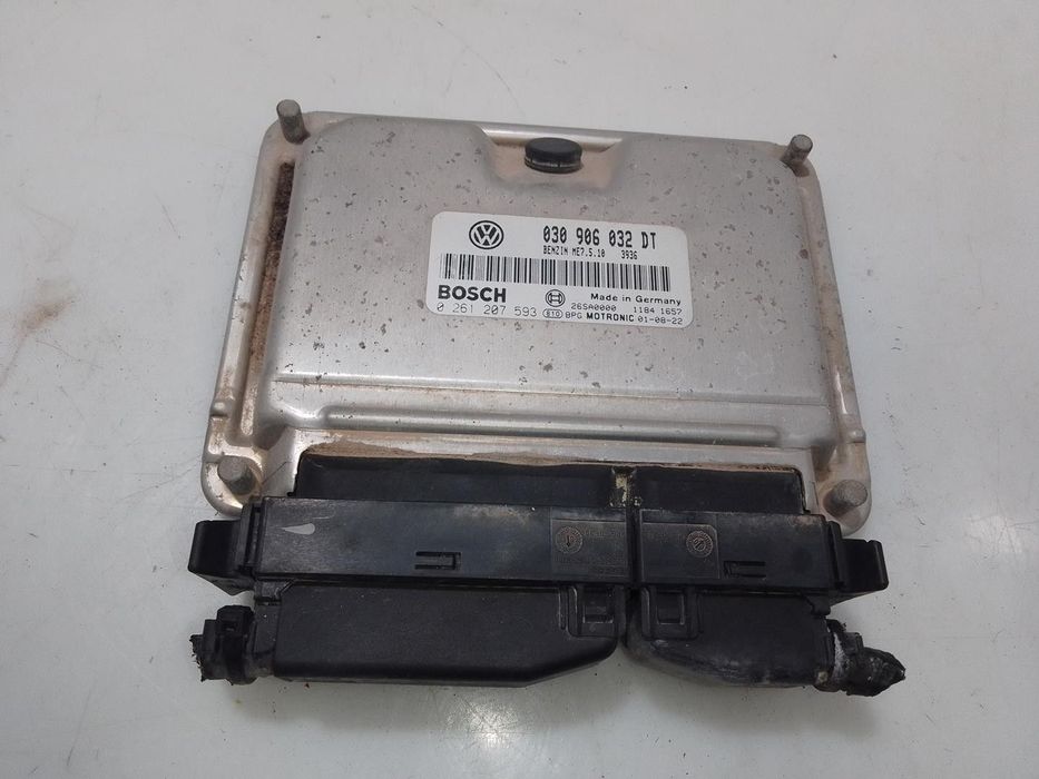 CENTRALINA MOTOR UCE VOLKSWAGEN POLO 2001 -030906032DT