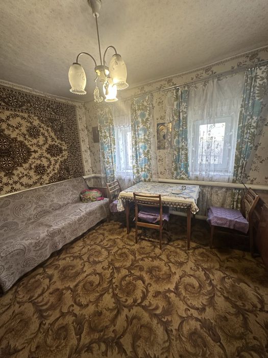 Продам будинок в м. Лозова (р-н циганський)