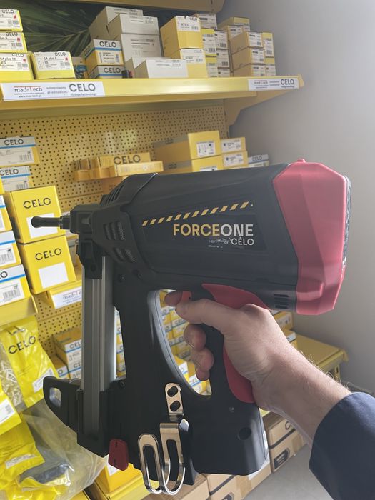 Wypożycz osadzak Celo gwoździarka