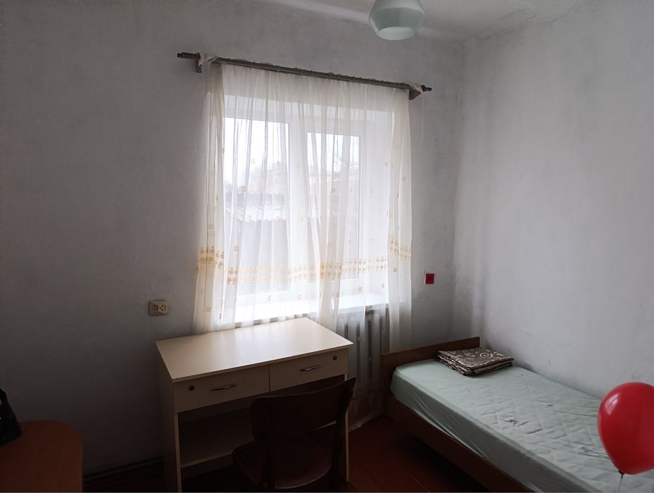 Продам квартиру біля рмз 44 кв.