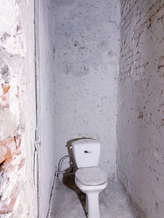 Без комиссии риелтору Продам двухком. кваритру ул Ефремова Ворошилова