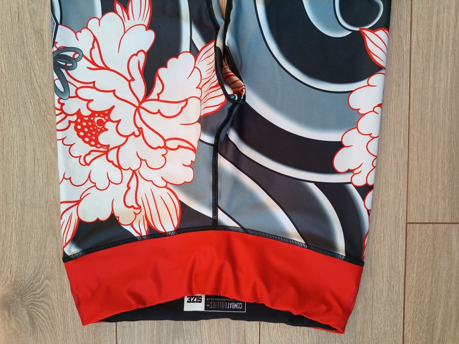 Damskie legginsy 2XL sportowe Combat Dollies 3/4