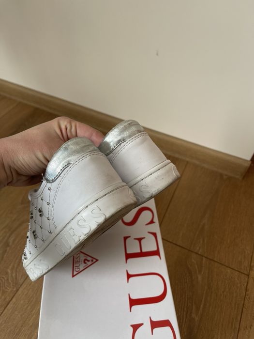 Кеди guess 37 розмір