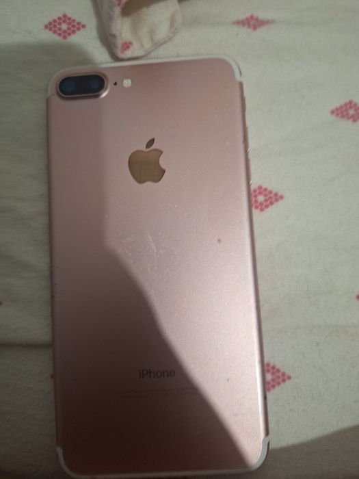 Iphone 7 plus novo.