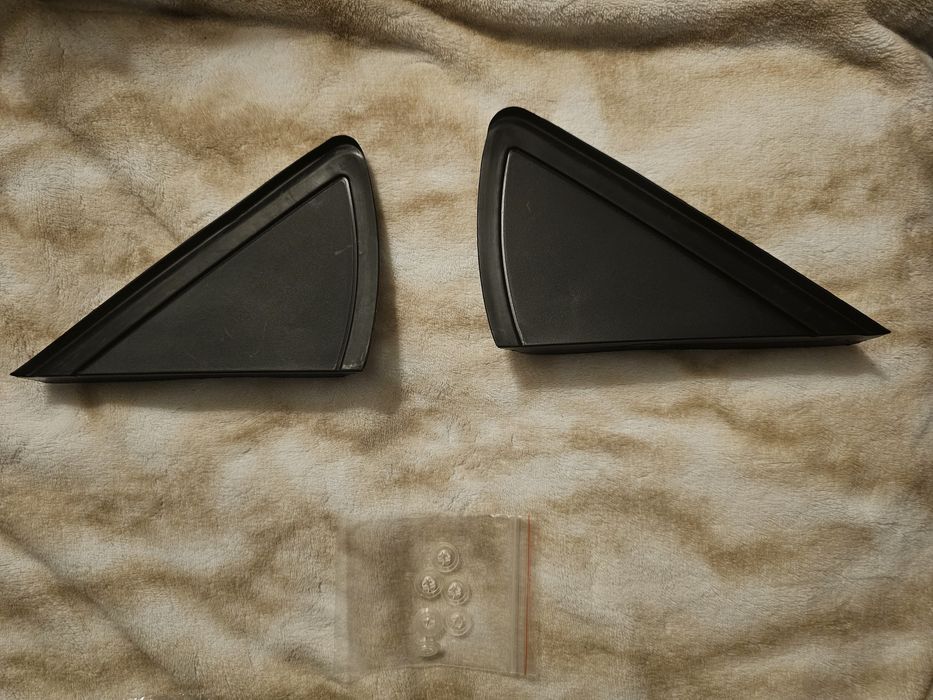 Vendo placas triangulares