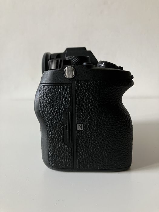 Sony a7RIVа a7r4а body, пробіг 100 кадрів, 61мп