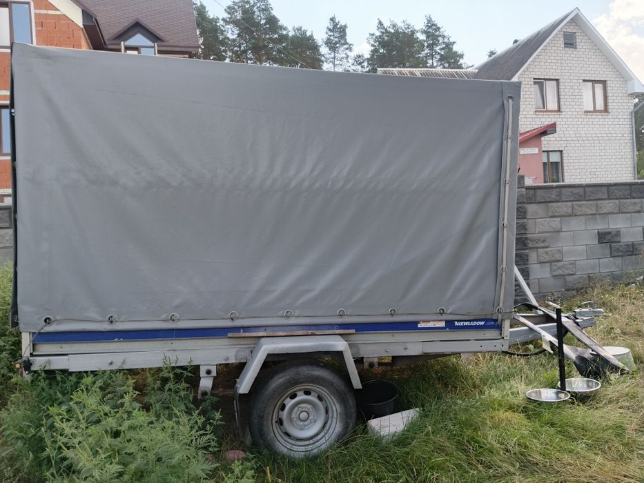 Продам оцинкований причіп Niewiadów  3.0 х 1.6 х 1.8м з високим тентом