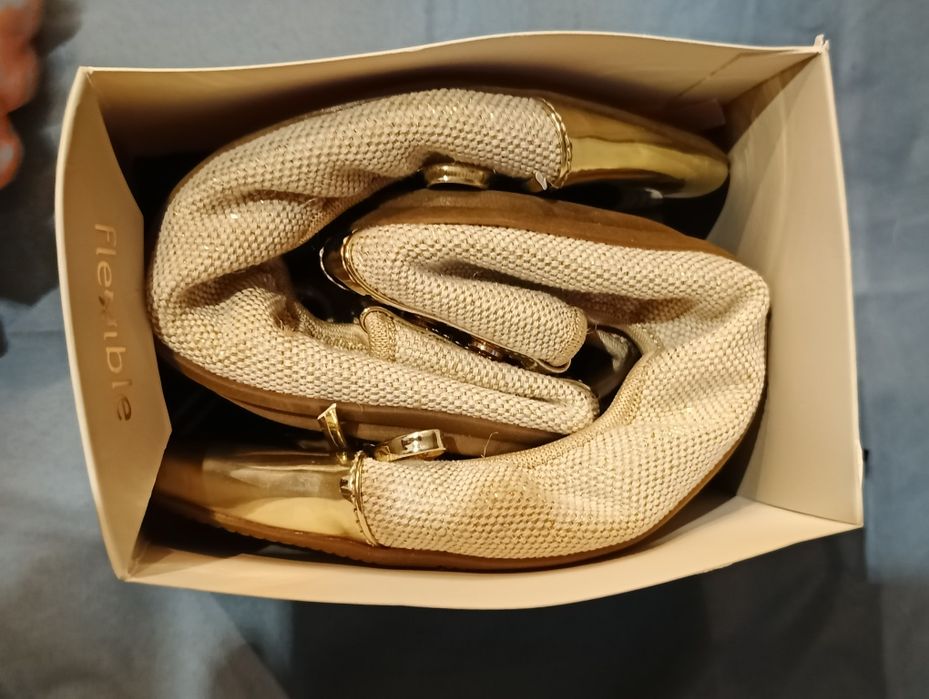 Elastyczne buty baleriny damskie