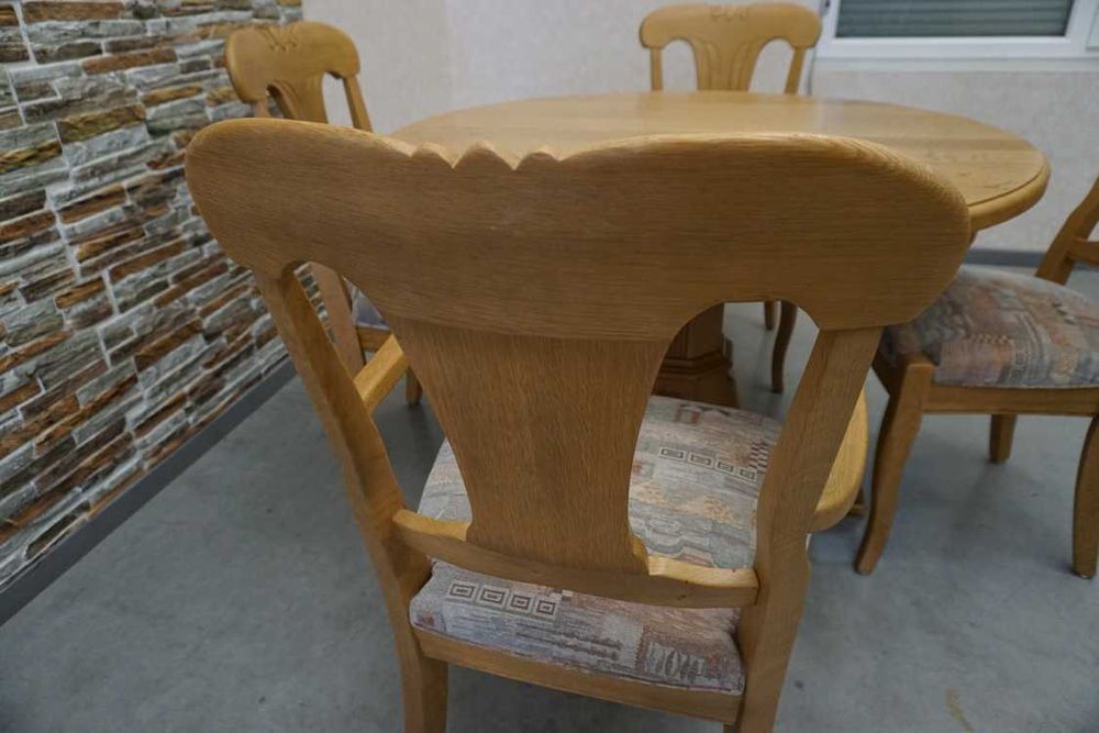 Stół Lity Dąb Okrągły Rozkładany do 175 cm + 4 Krzesła (L-193)