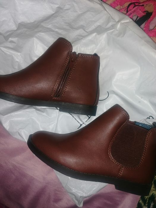 Botas n28 novas lefties