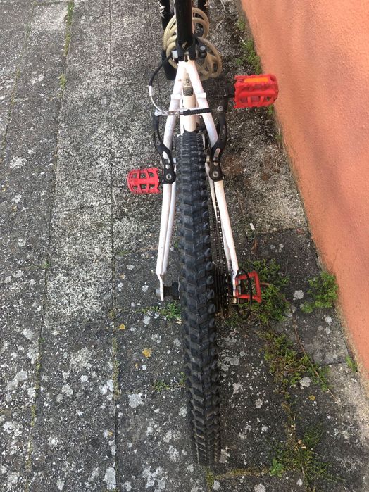 Bicicleta B’twin Rockrider 300