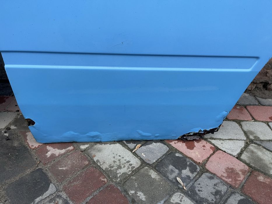 Продам двері спрінтер 2000р