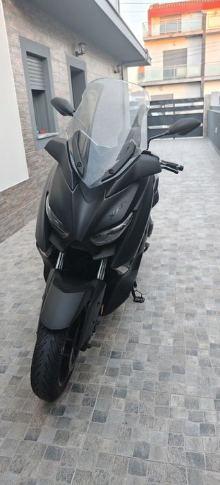 Yamaha x-max 400