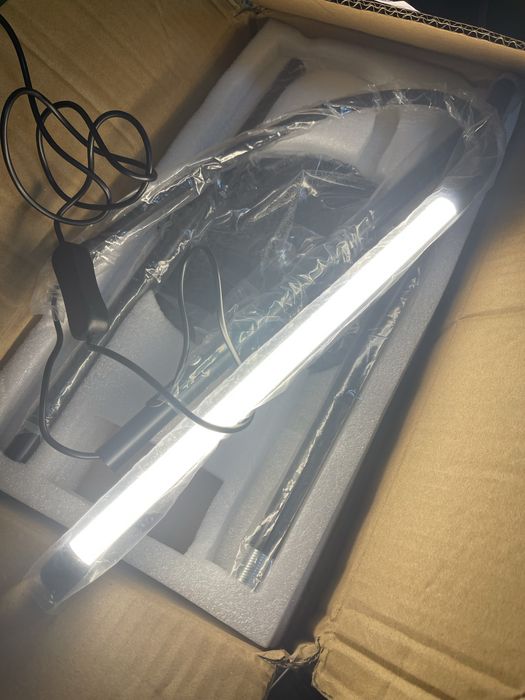 Candeeiro Led de pé