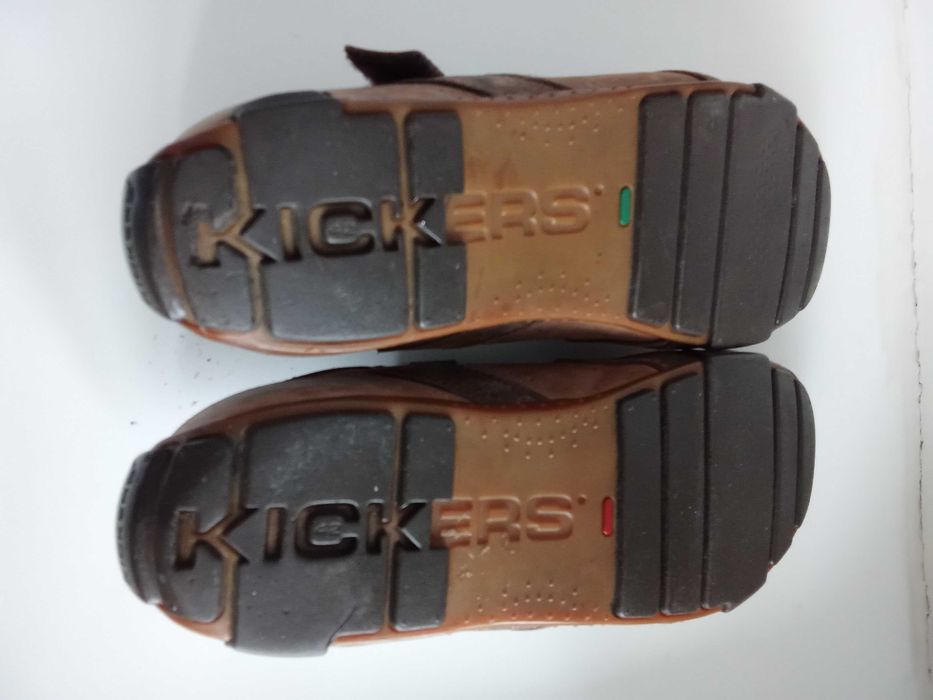Кросівки Kickers