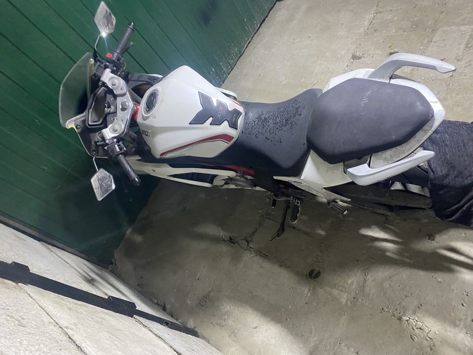 Продаю мото loncin 300 kb