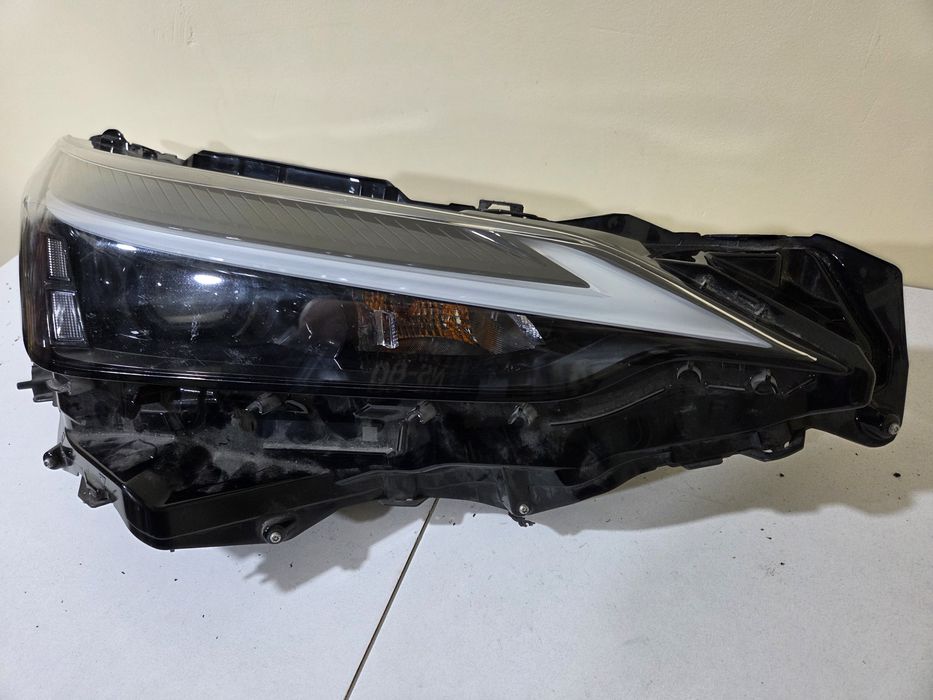 Фара права Lexus NX 2022-2026 USA