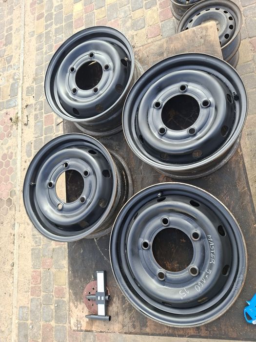 Felgi stalowe 15" Renault Master II 5x160