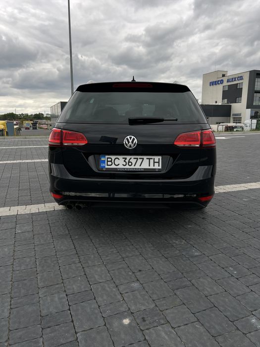 Volkswagen Golf 2015 VIN WVWZZZAUZGP573812 фото оголошення 2 з 8