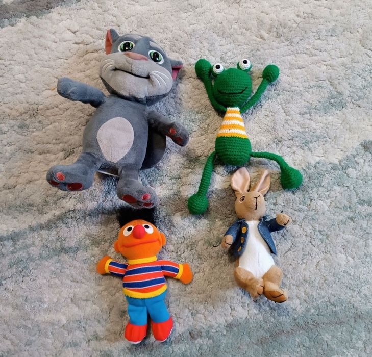 Мягкие игрушки в одни руки