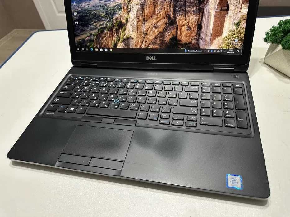Ноутбук Dell Latitude 5580. i5-7300U, 16Gb DDR4, SSD 256Gb